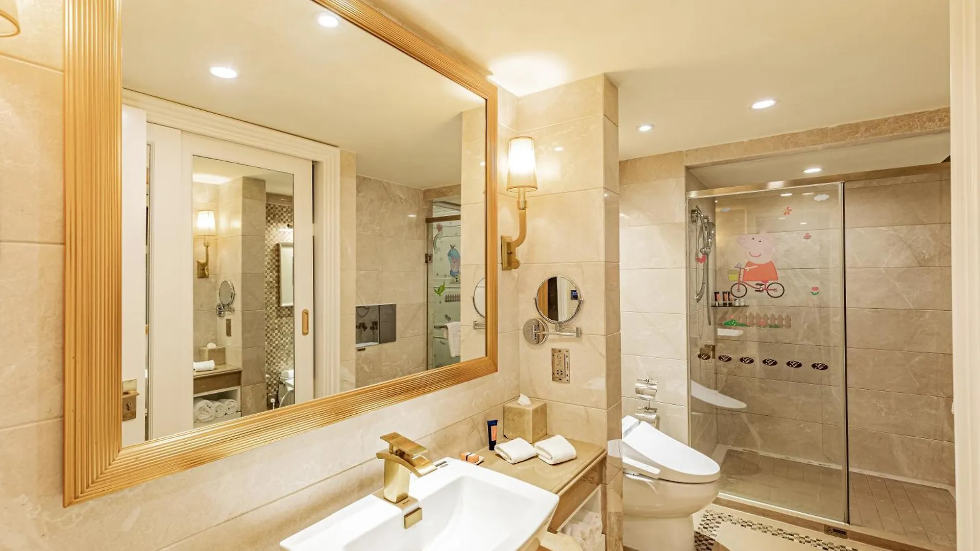 Grand Bay Hotel Zhuhai Chiny